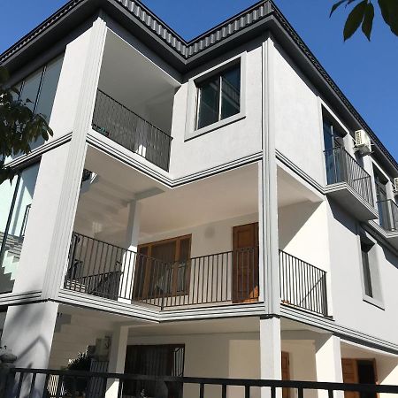 Eco House 호텔 코불레티 외부 사진