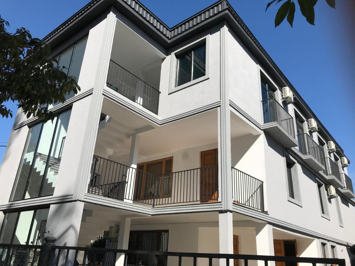 Eco House 호텔 코불레티 외부 사진